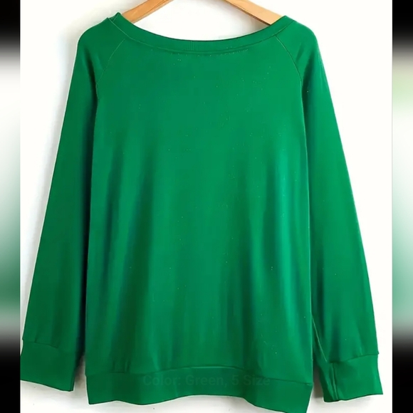 CHRISTMAS SWEATSHIRT CHRISTMAS 🍬LIGHTS - Picture 2 of 5